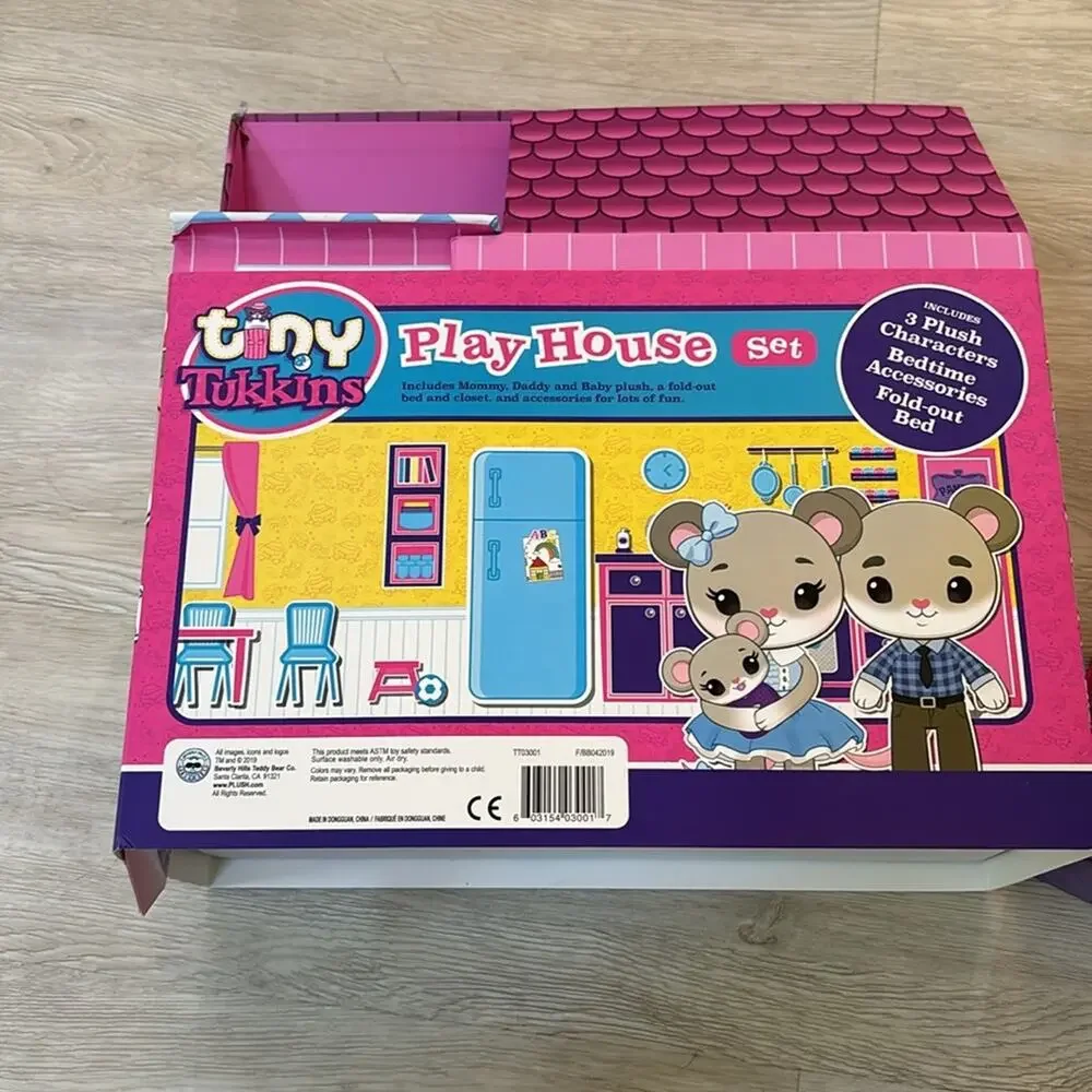 Tiny Tukins play house and crib set with family and extra family & wardrobe nwot